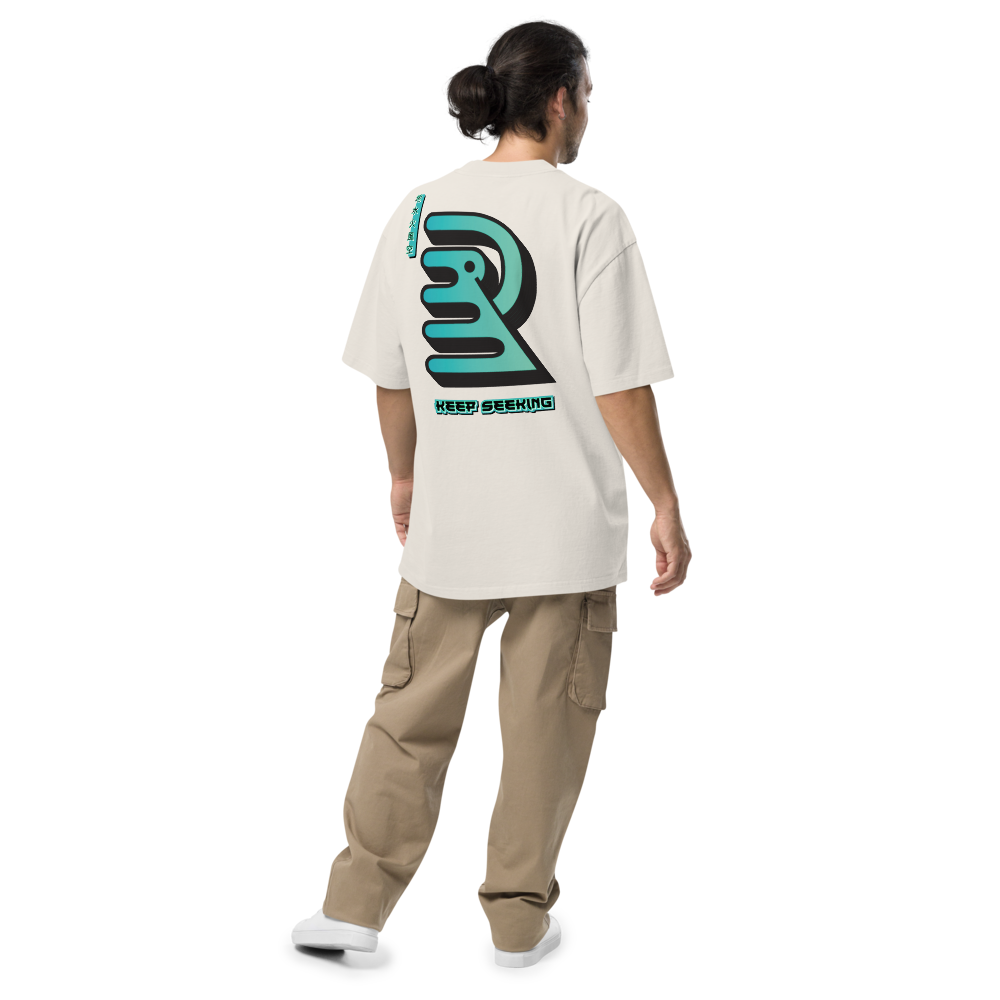 Readar tee — Tan, Back, on model